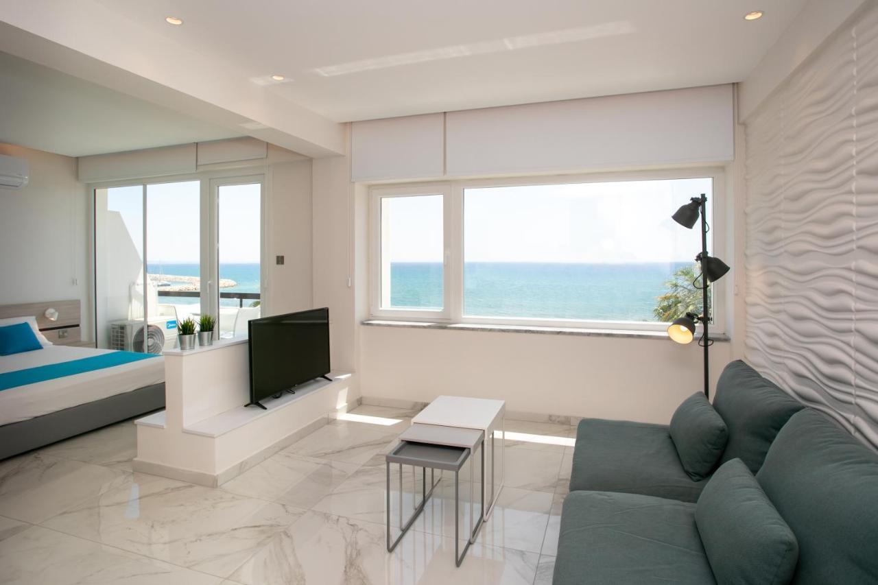 Les Palmiers Sunorama Beach Apartments Larnaca Exterior photo